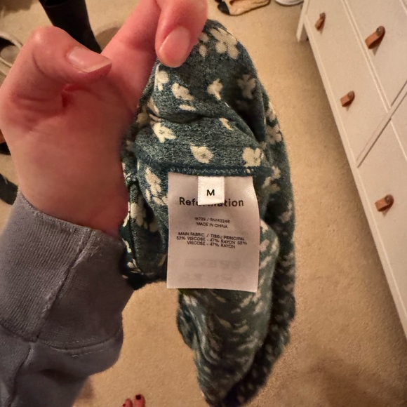 Reformation Marlowe Dress - Picture 3 of 3